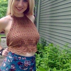 Hippie boho crochet crop top cutie ✌🏾